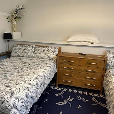 Alpaca Lodge Sittingbourne Eksteriør bilde